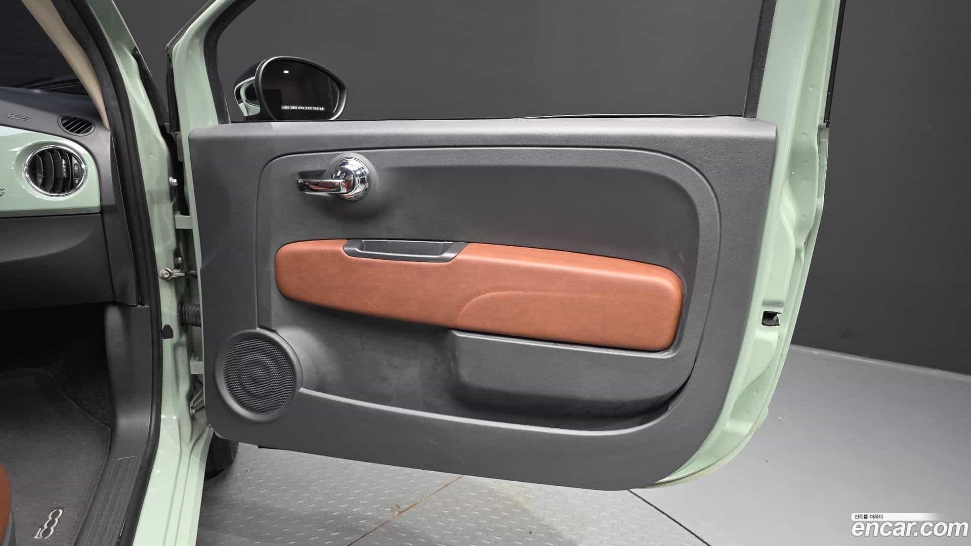 500 Fiat 2016.8-INNER-035