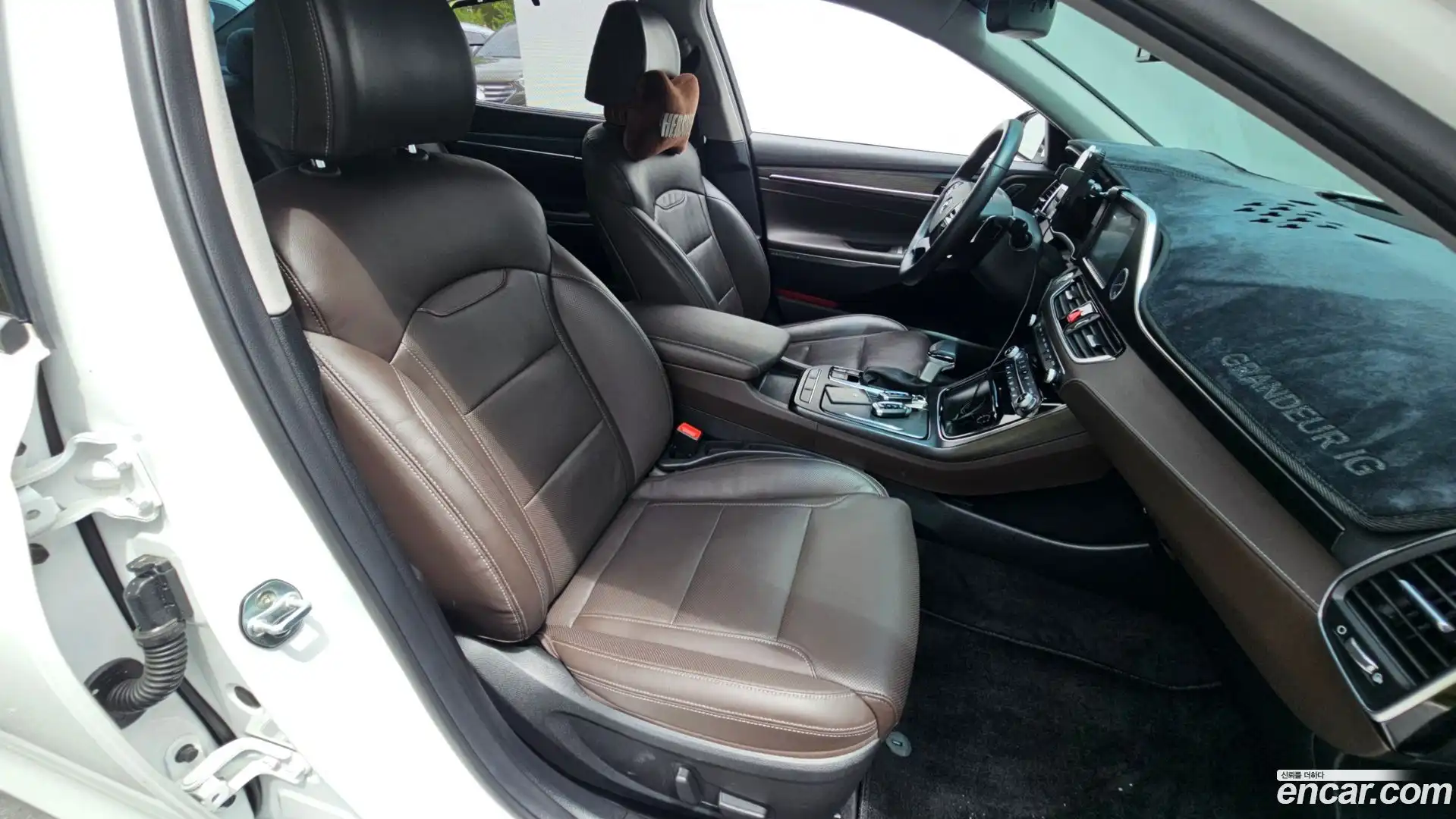 Grandeur Hyundai 2017.6-OPTION-021