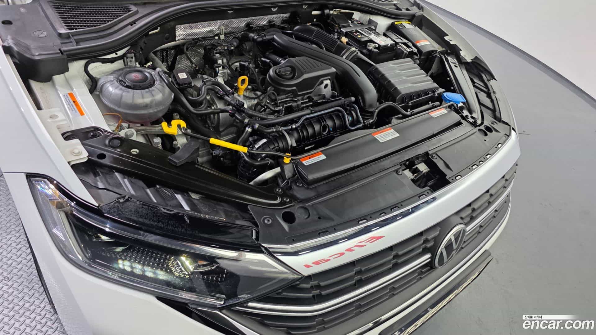 Jetta Volkswagen 2023.11-OUTER-006
