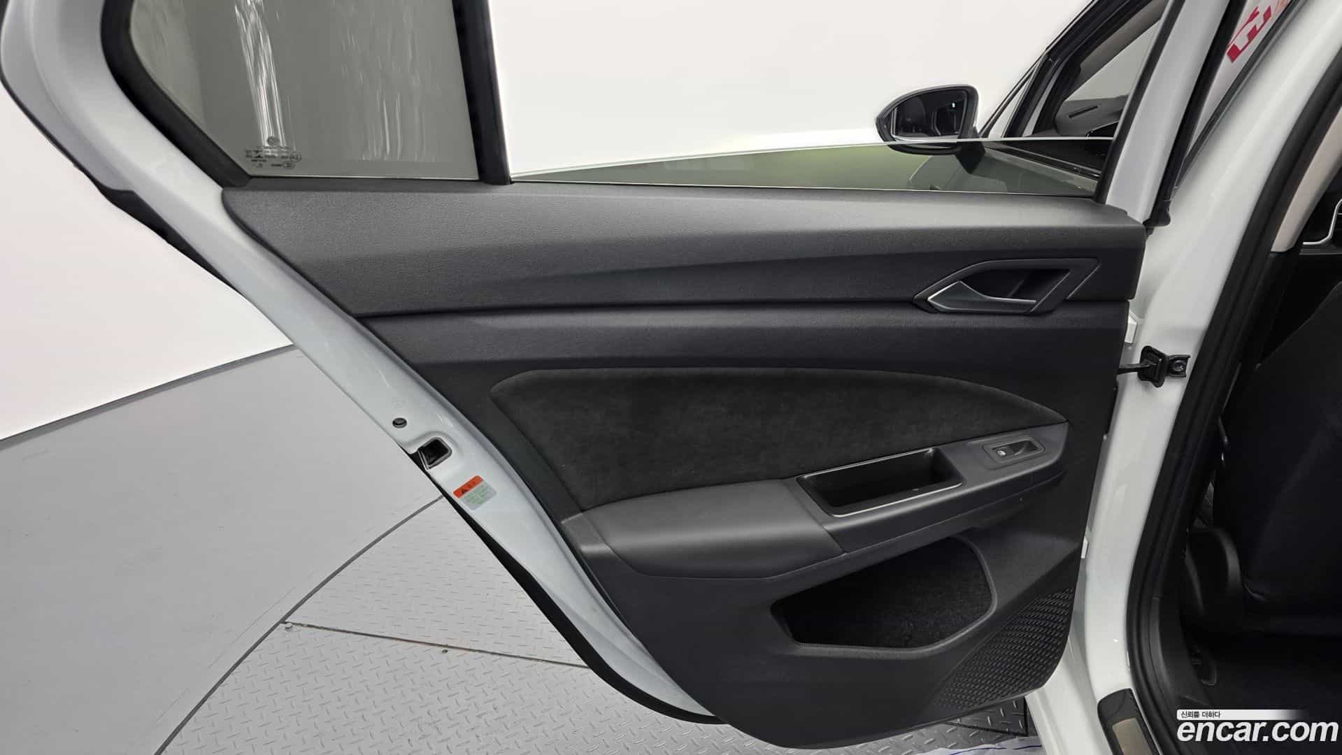 Golf Volkswagen 2023.9-INNER-034