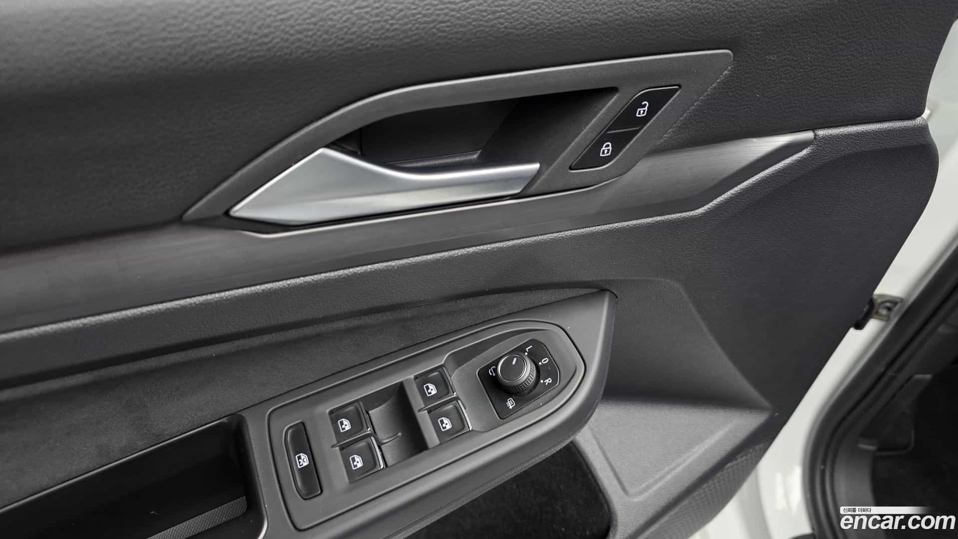 Golf Volkswagen 2023.9-OPTION-041