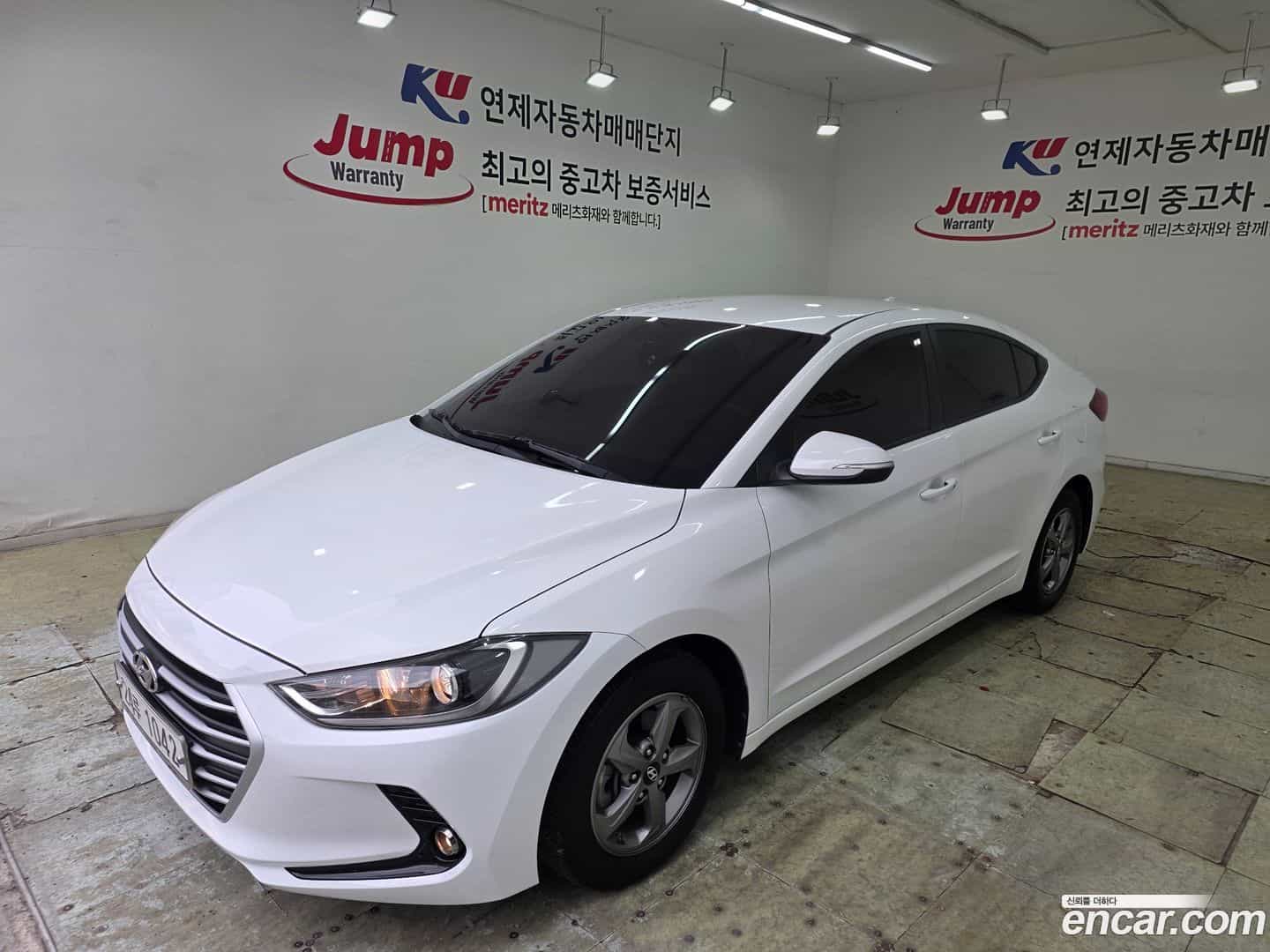 AVANTE Hyundai 2015.10-OUTER-001
