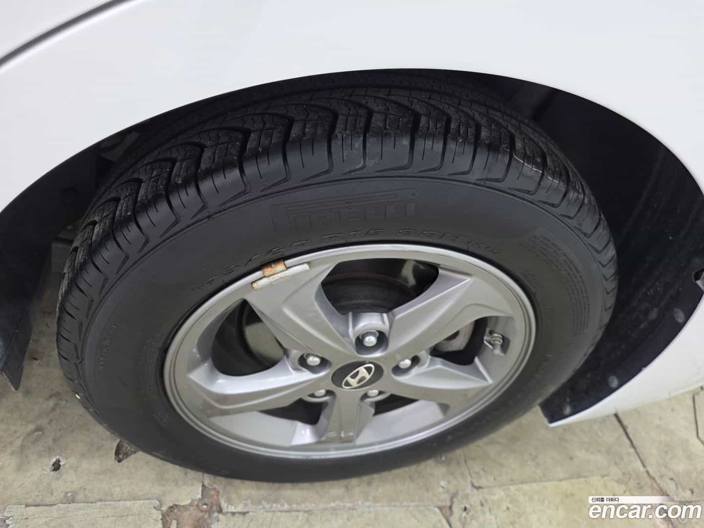 AVANTE Hyundai 2015.10-INNER-007