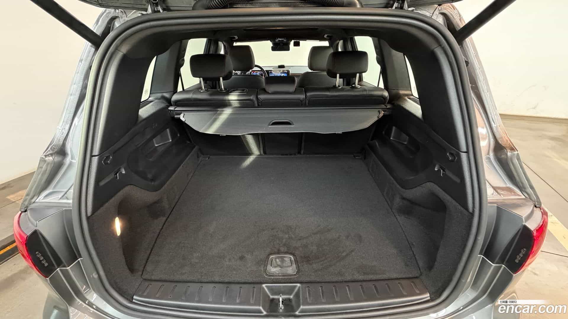 GLB-Class Mercedes-Benz 2025.4-OPTION-023