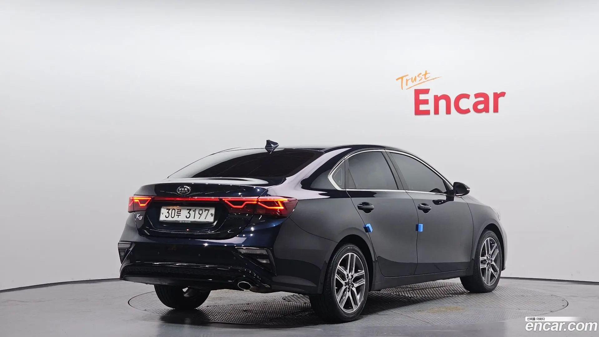 Main__Slider__Photo:K3 Kia 2018.7-1