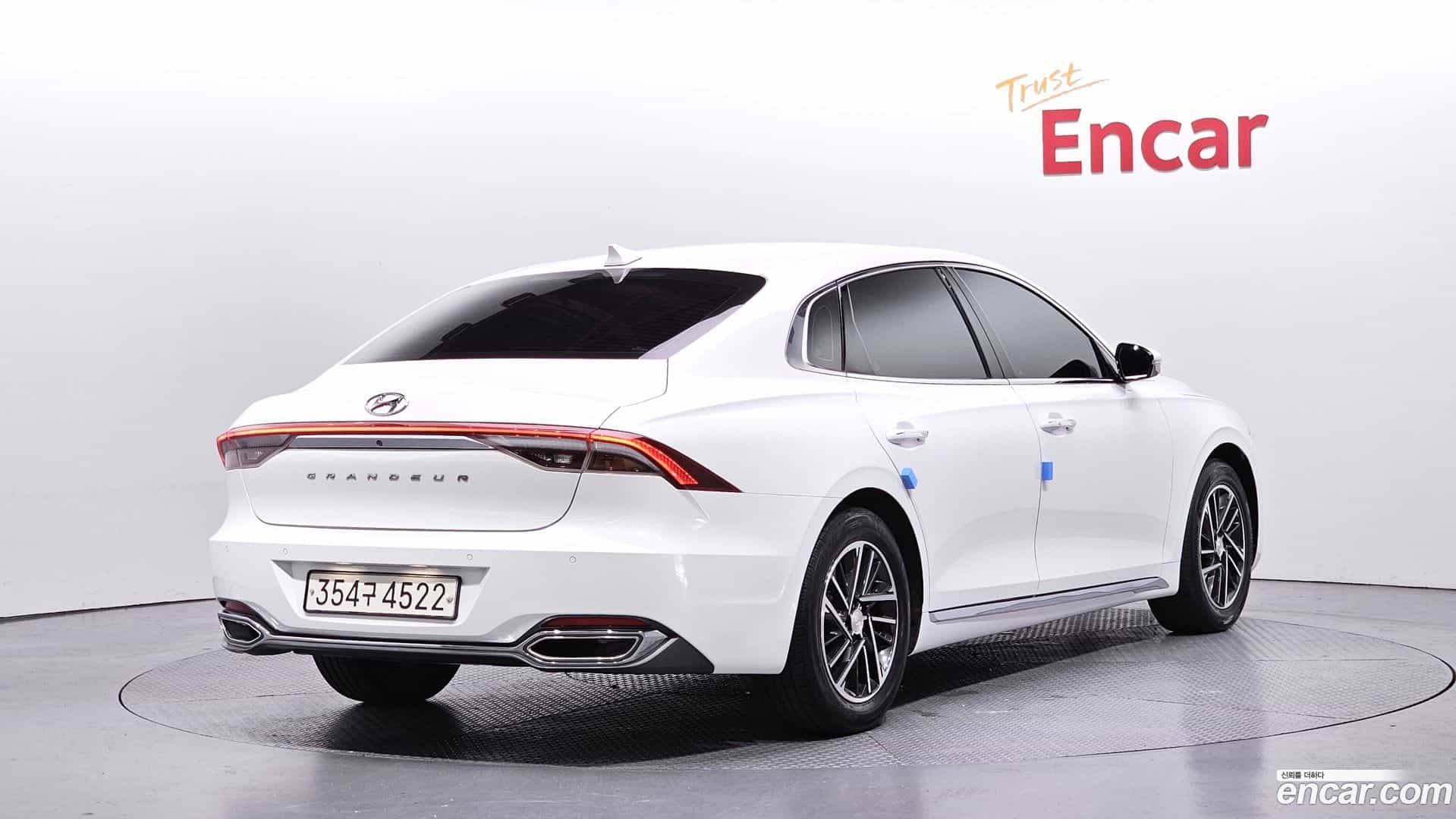 Grandeur Hyundai 2021.2-OUTER-002