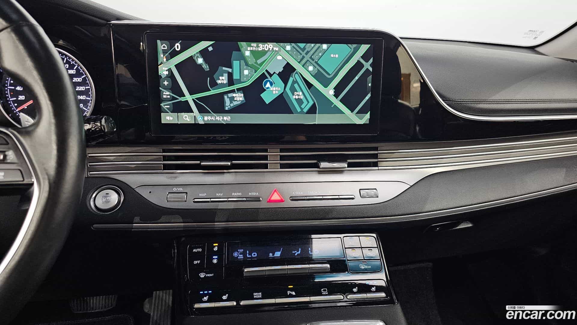 Grandeur Hyundai 2021.2-OPTION-017