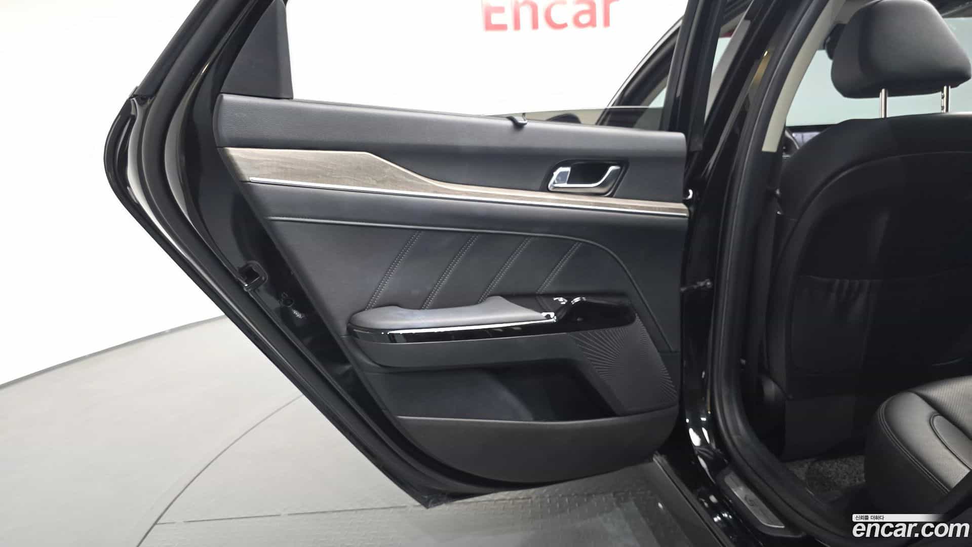 K5 Kia 2021.2-INNER-035
