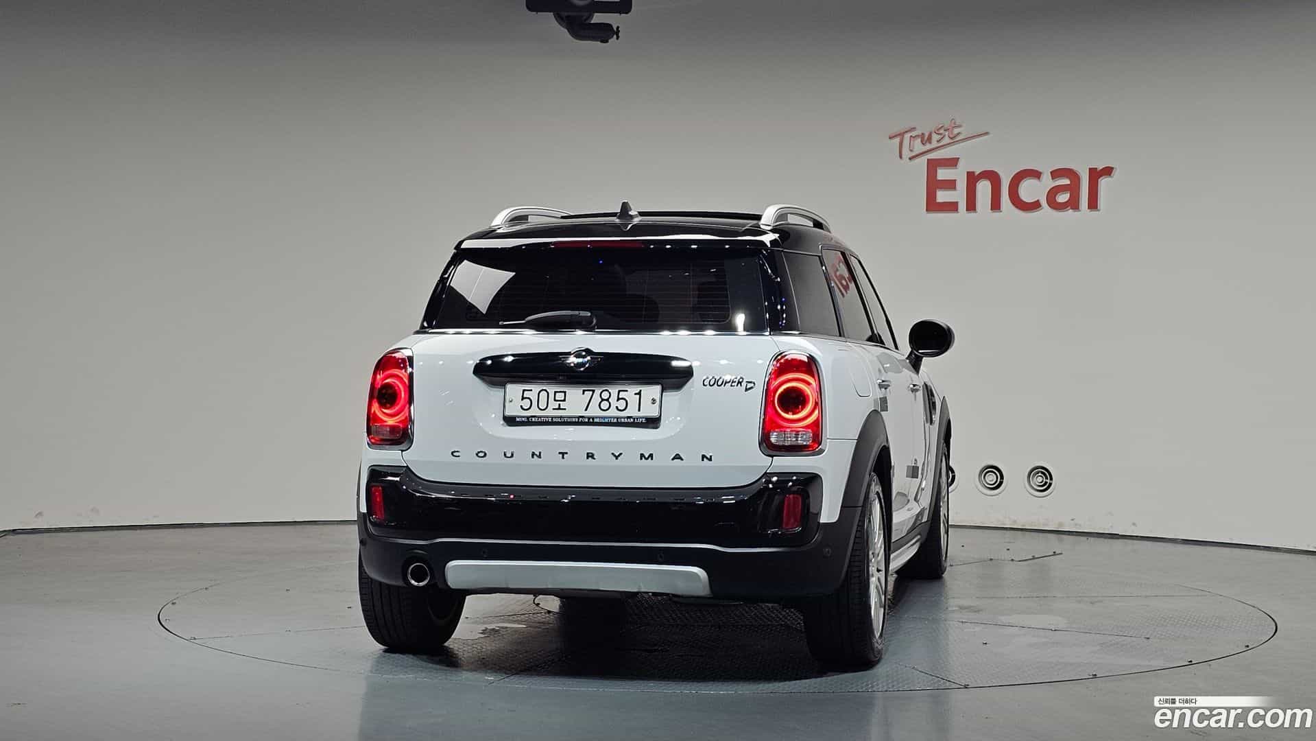 Countryman Mini 2018.11-OUTER-004