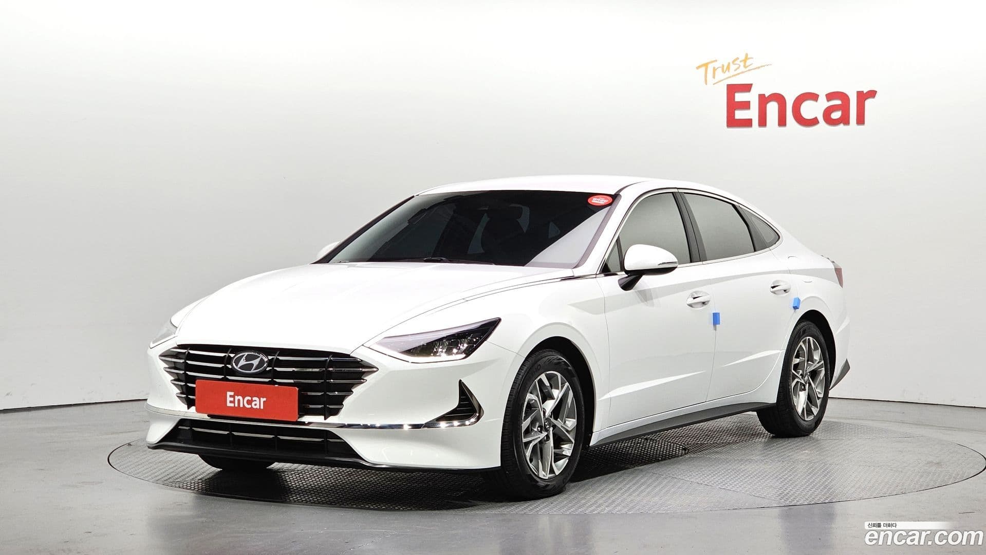 Main__Slider__Photo:Sonata Hyundai 2022.4-0