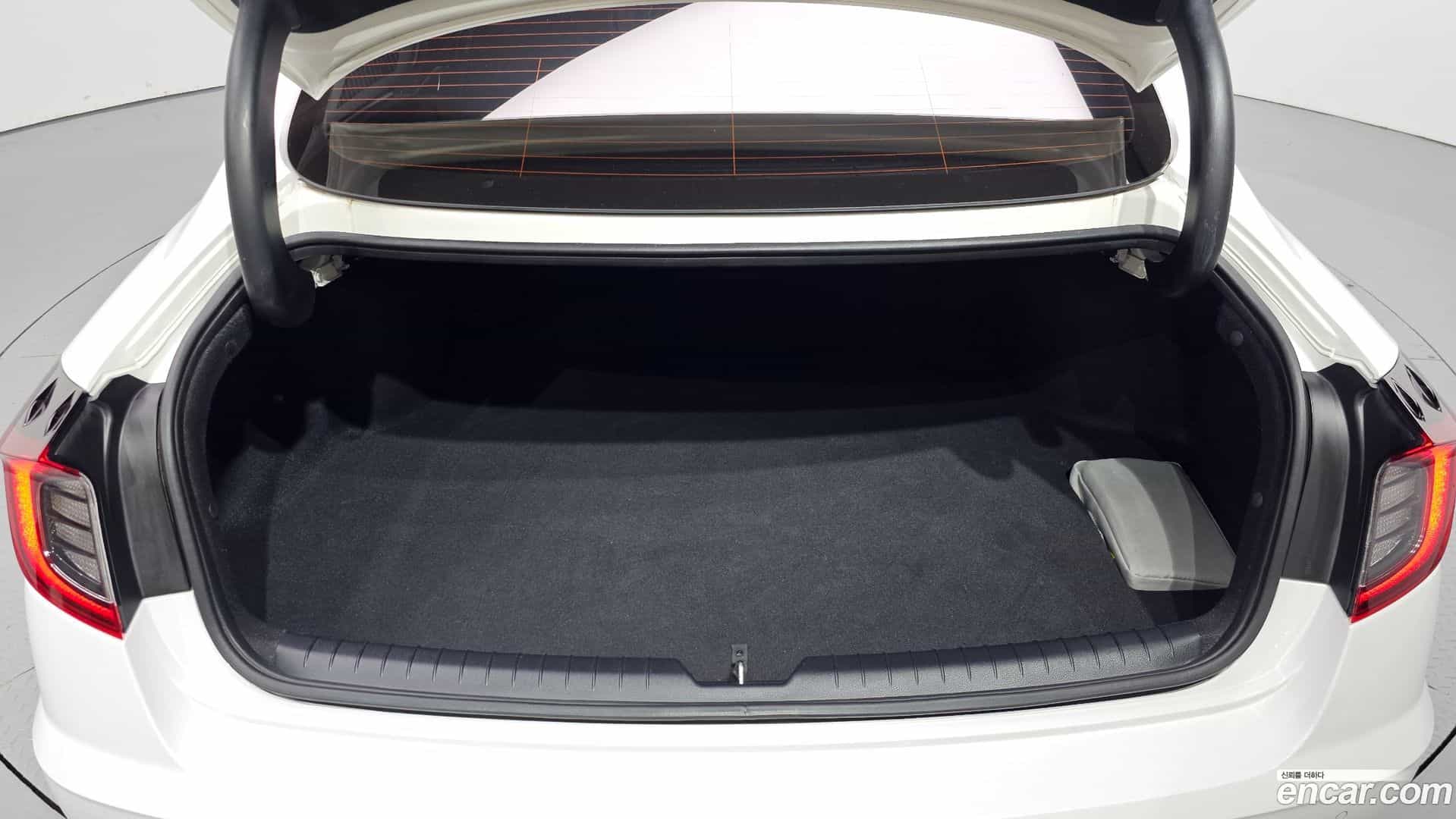 Sonata Hyundai 2022.4-OPTION-020