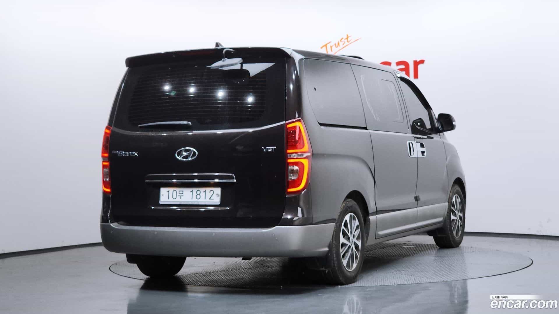 Starex Hyundai 2018.5-OUTER-002