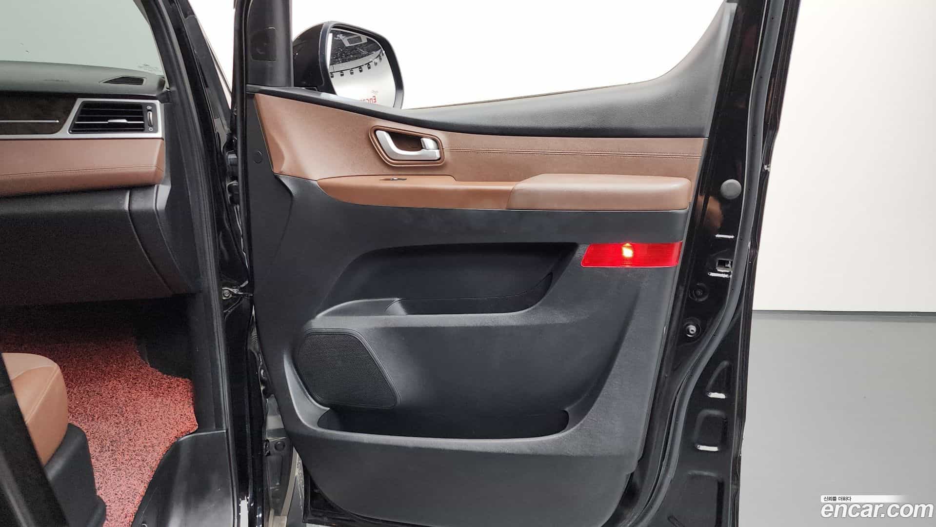 Starex Hyundai 2018.5-INNER-034