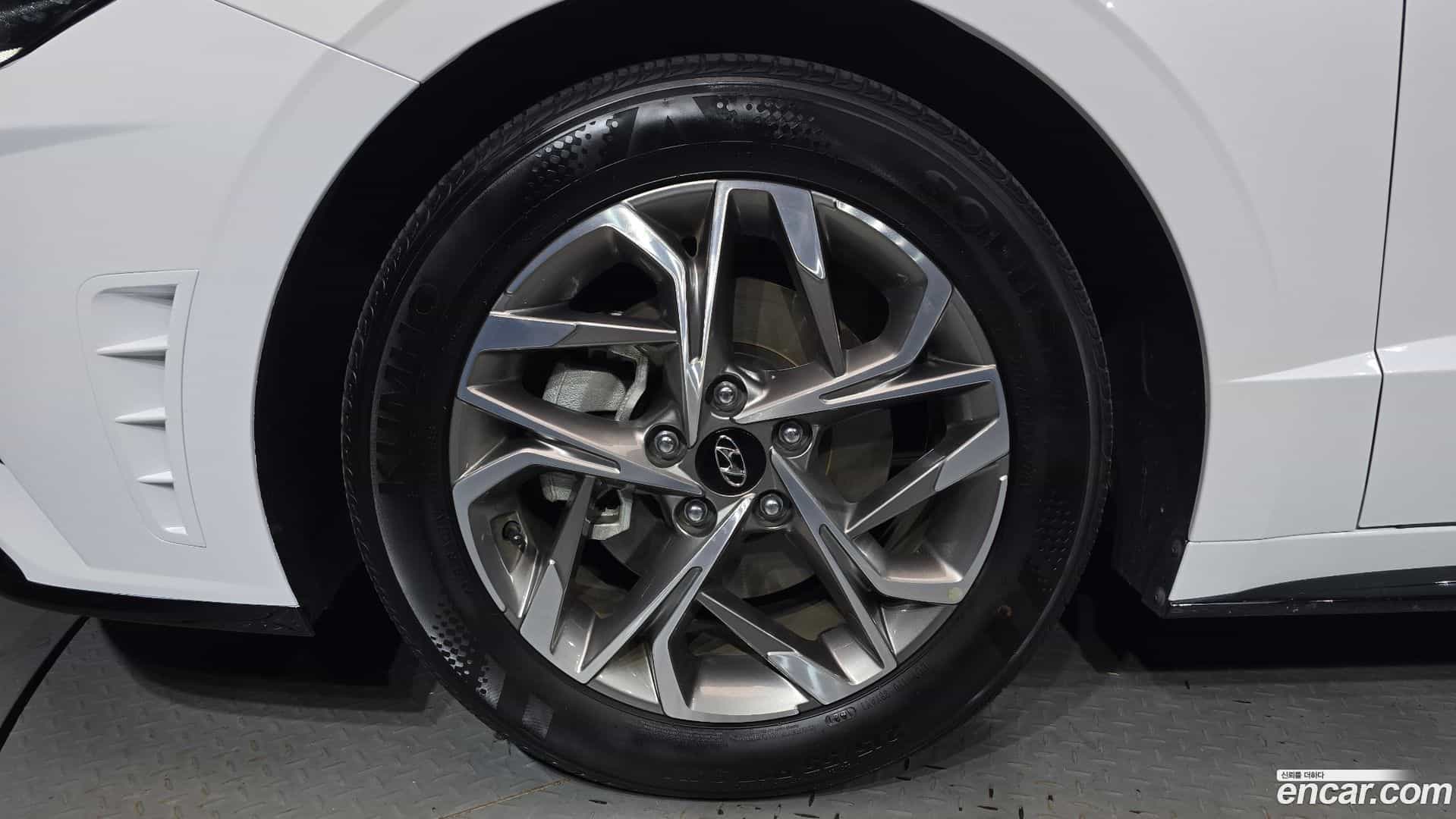 Sonata Hyundai 2021.5-OUTER-005