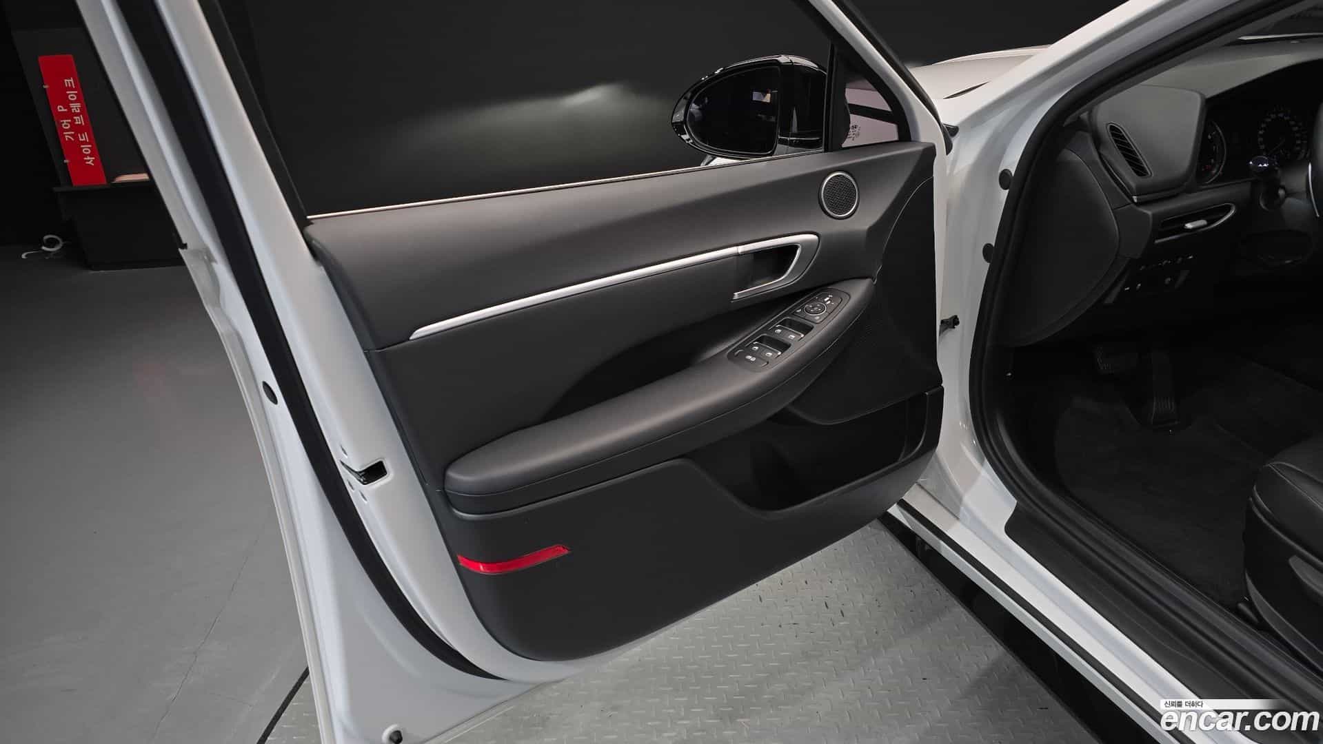 Sonata Hyundai 2021.5-INNER-034
