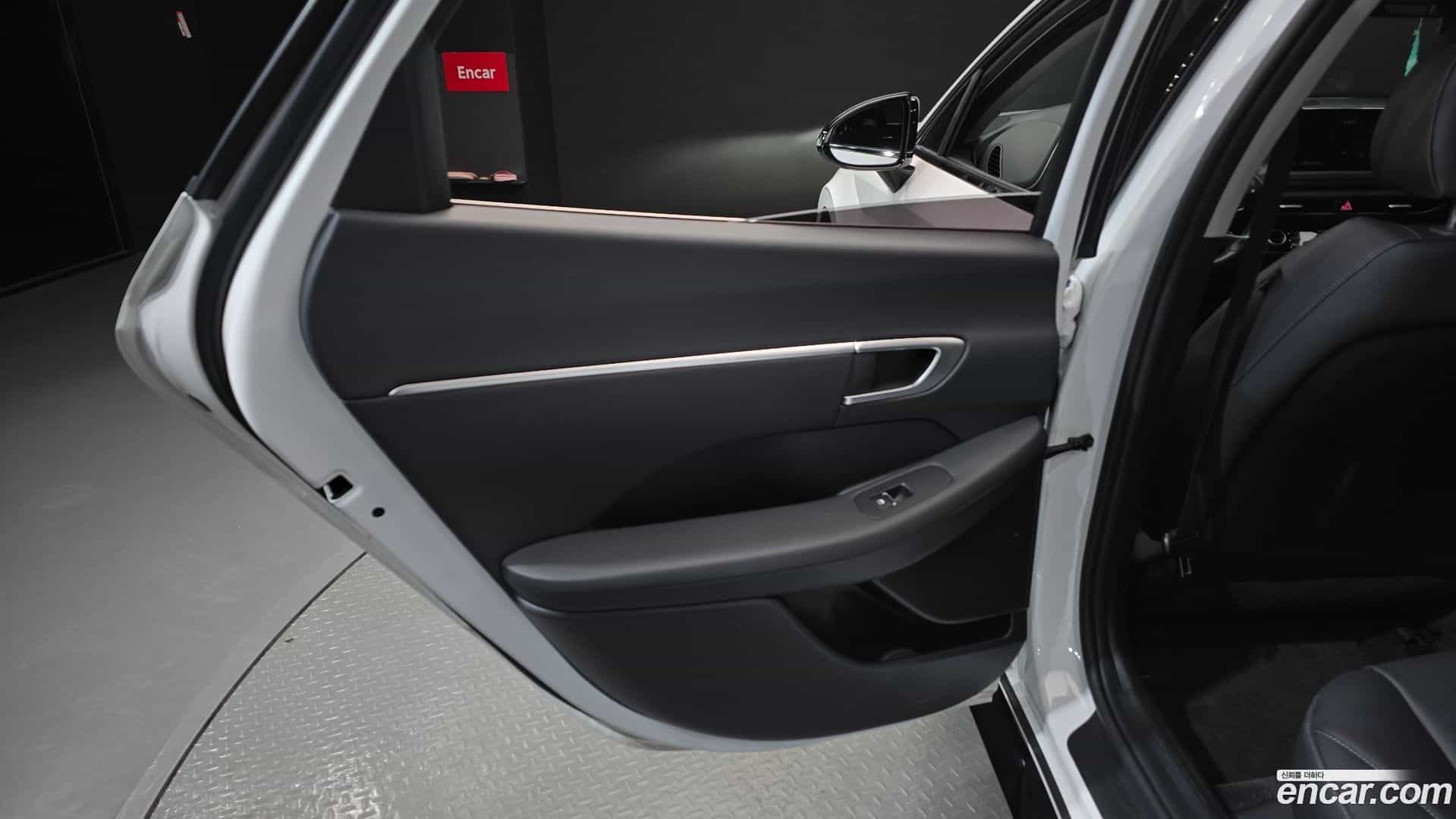 Sonata Hyundai 2021.5-INNER-035
