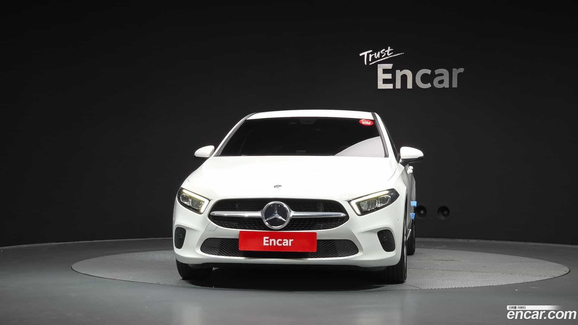 A-Class Mercedes-Benz 2019.8-OUTER-003