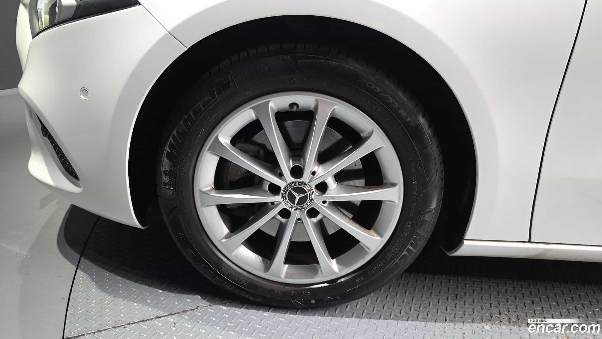 A-Class Mercedes-Benz 2019.8-OUTER-005