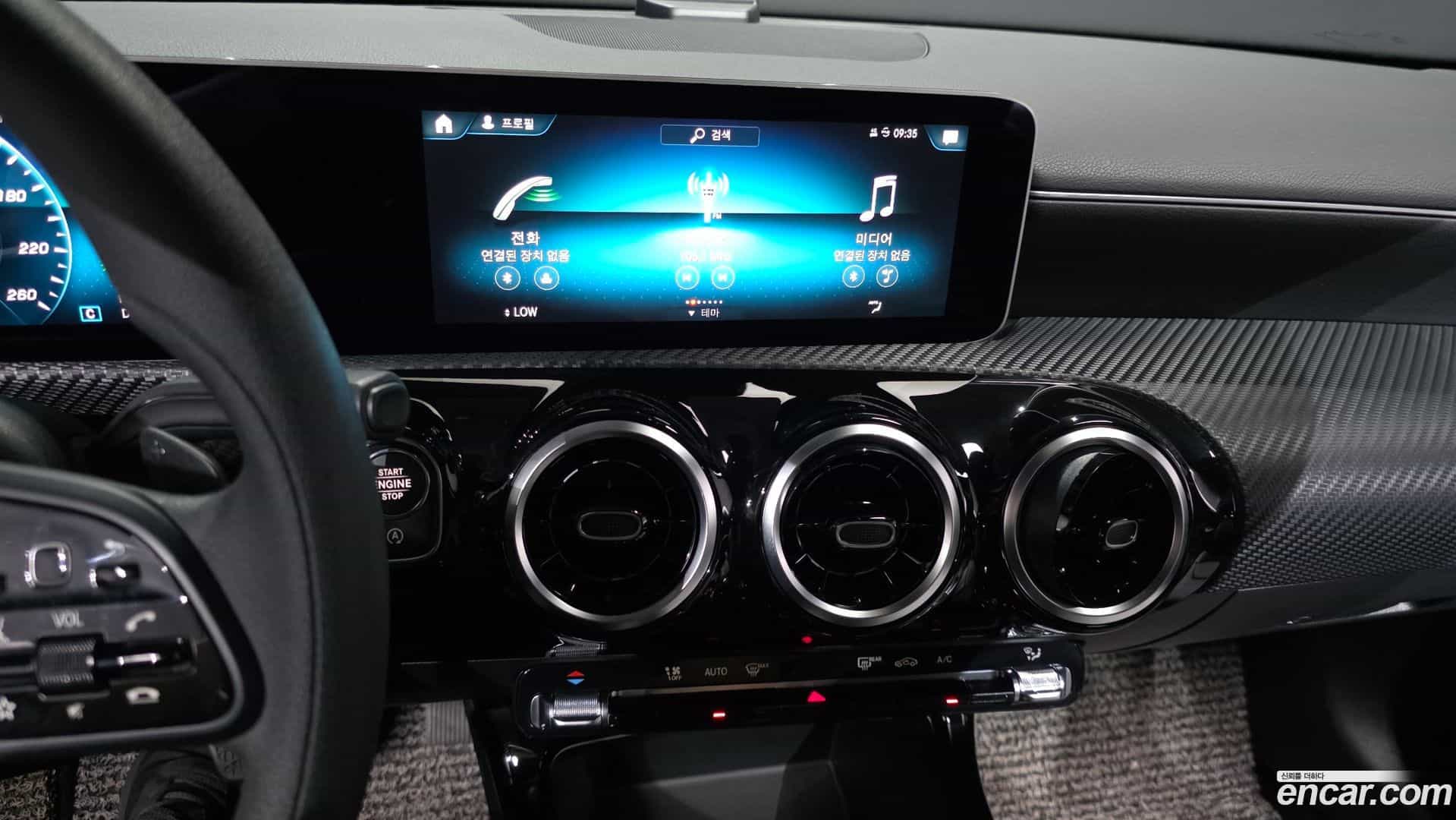 A-Class Mercedes-Benz 2019.8-OPTION-019