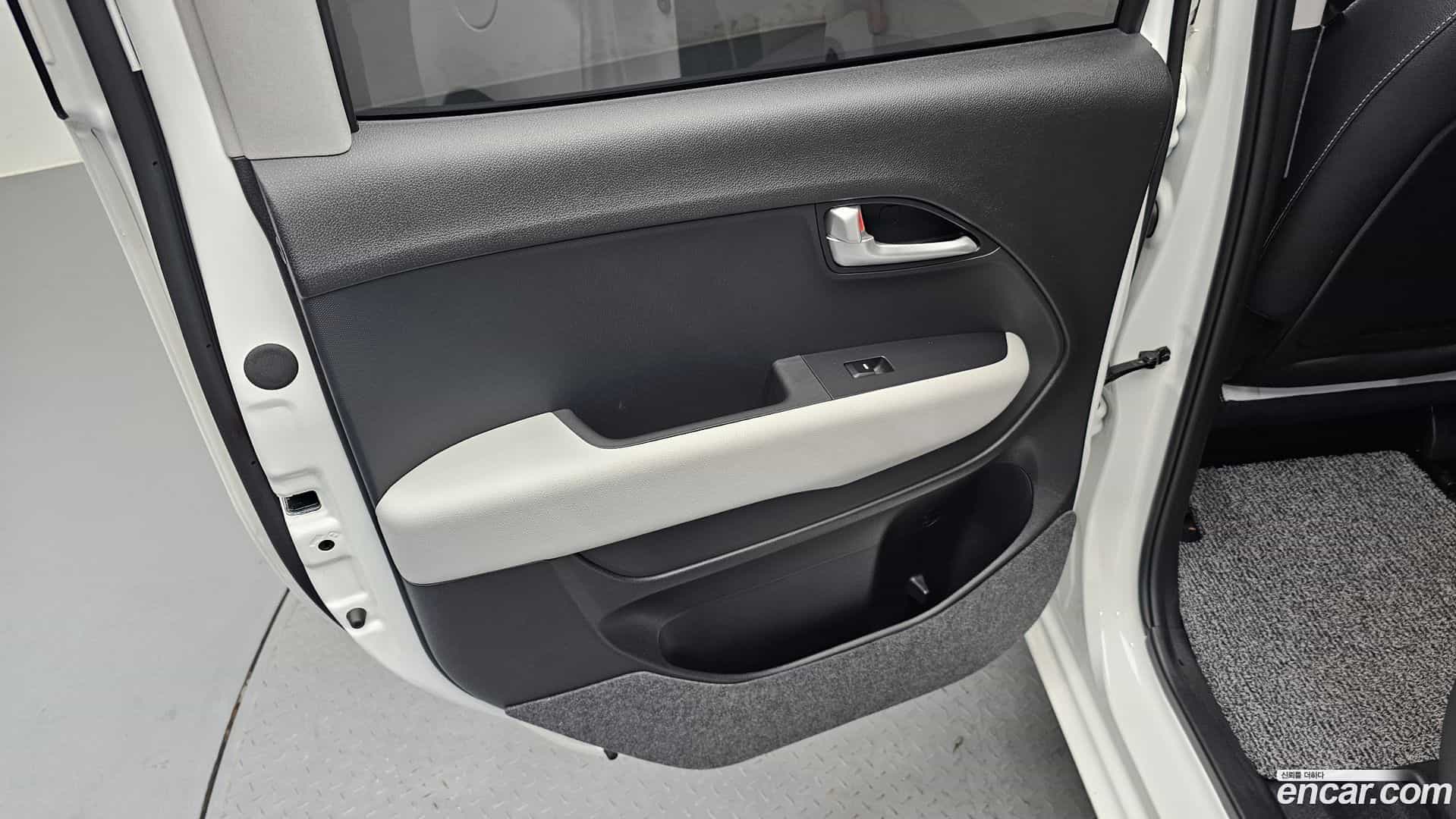 RAY Kia 2024.10-INNER-035