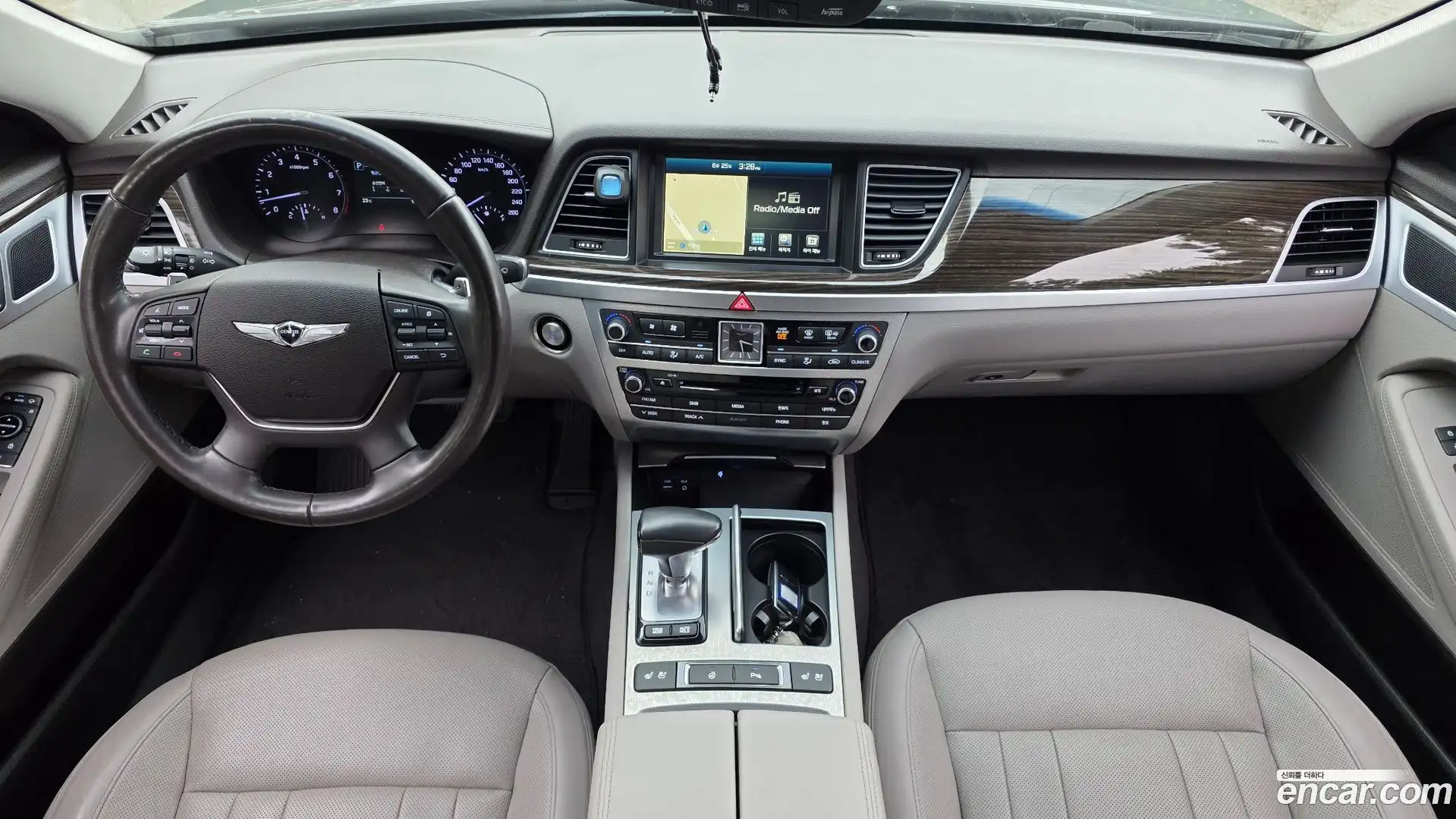 G80 Genesis 2017.2-INNER-007