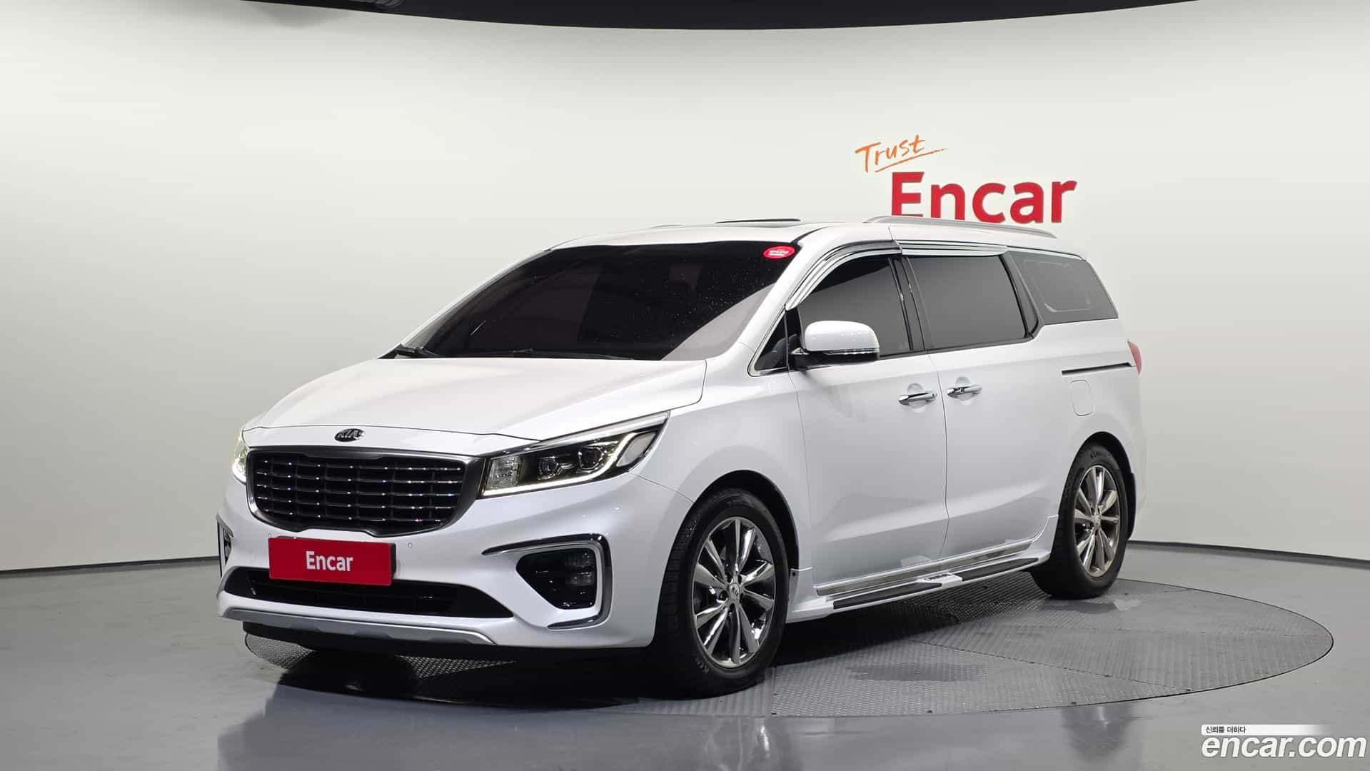 Canival Kia 2019.1-OUTER-001