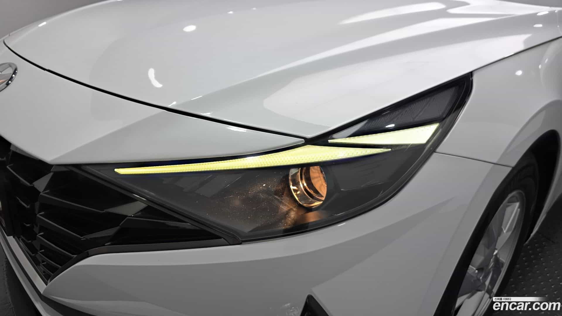 AVANTE Hyundai 2021.5-OUTER-032