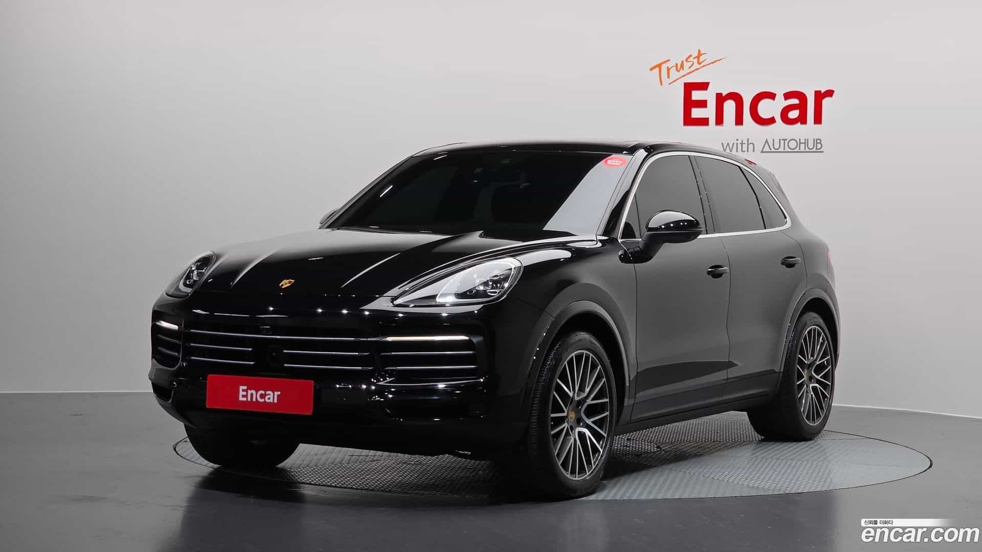 Cayenne Porsche 2022.10-OUTER-001