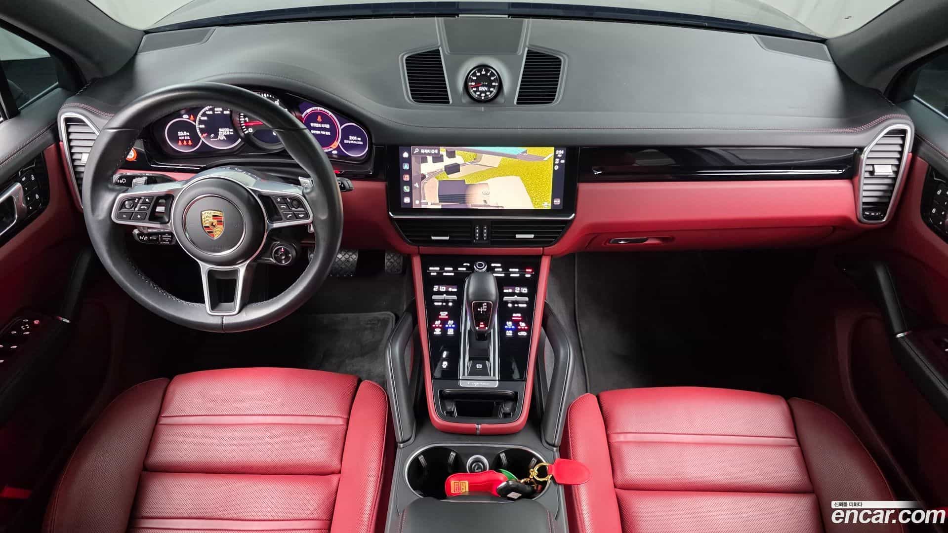 Cayenne Porsche 2022.10-INNER-007