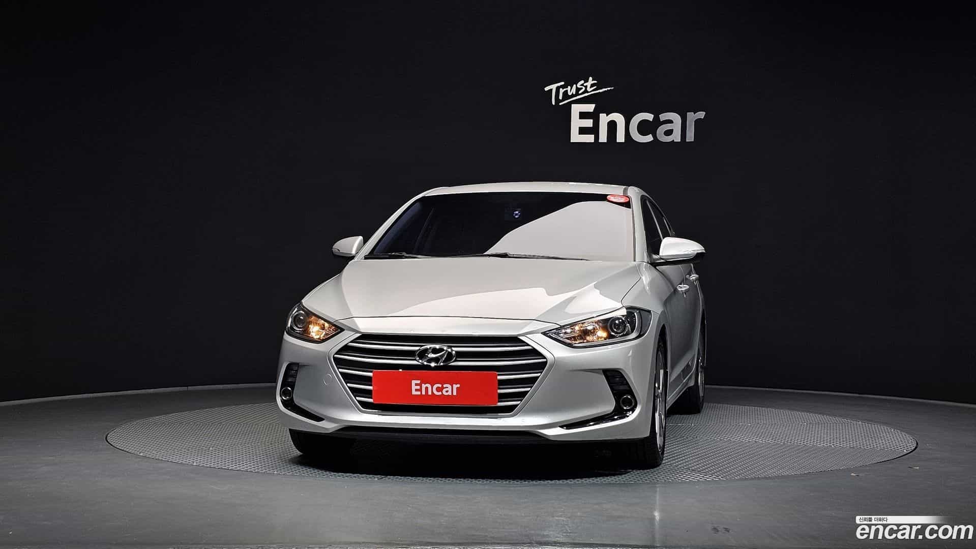 AVANTE Hyundai 2018.2-OUTER-003
