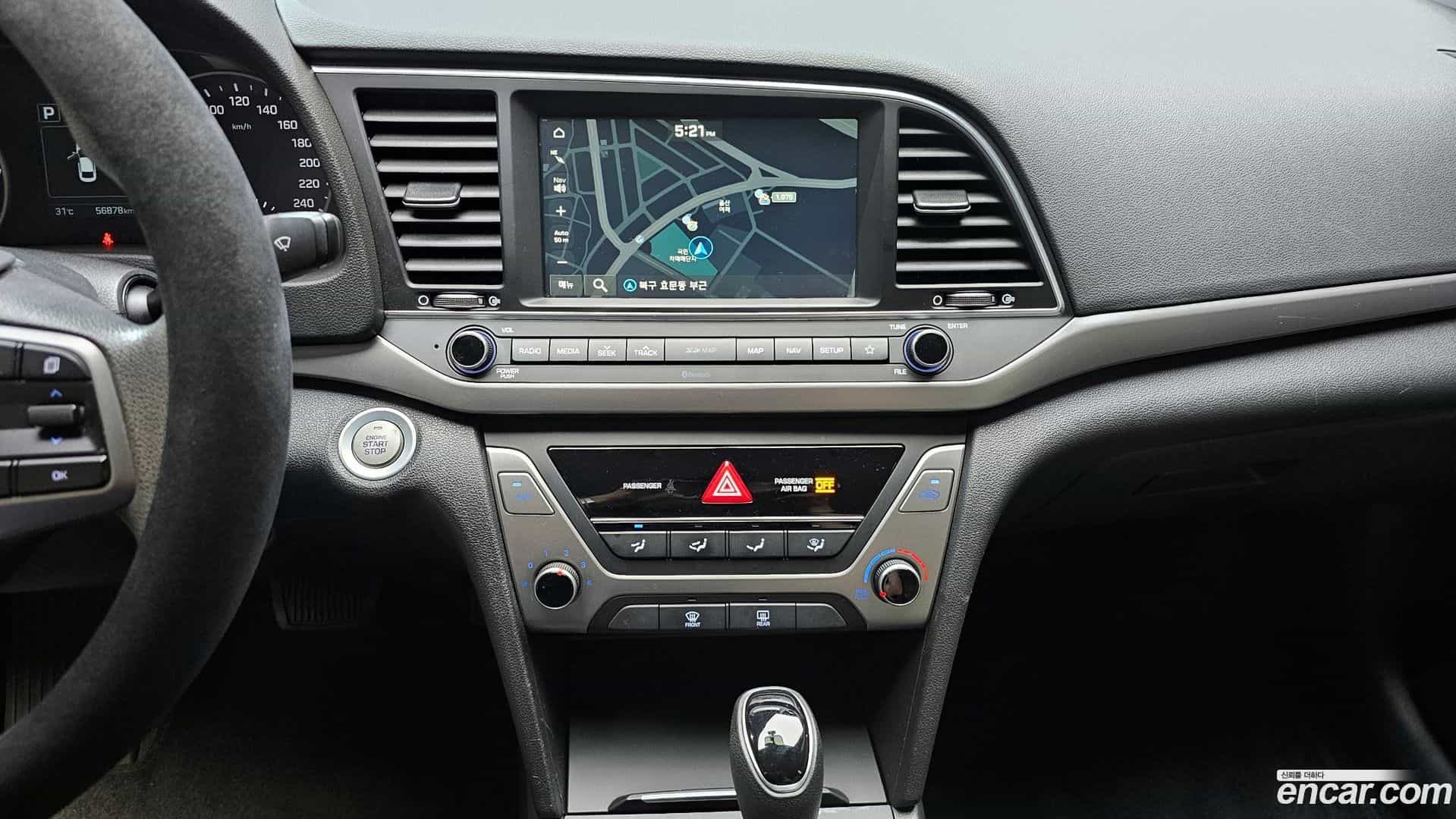 AVANTE Hyundai 2018.2-OPTION-018