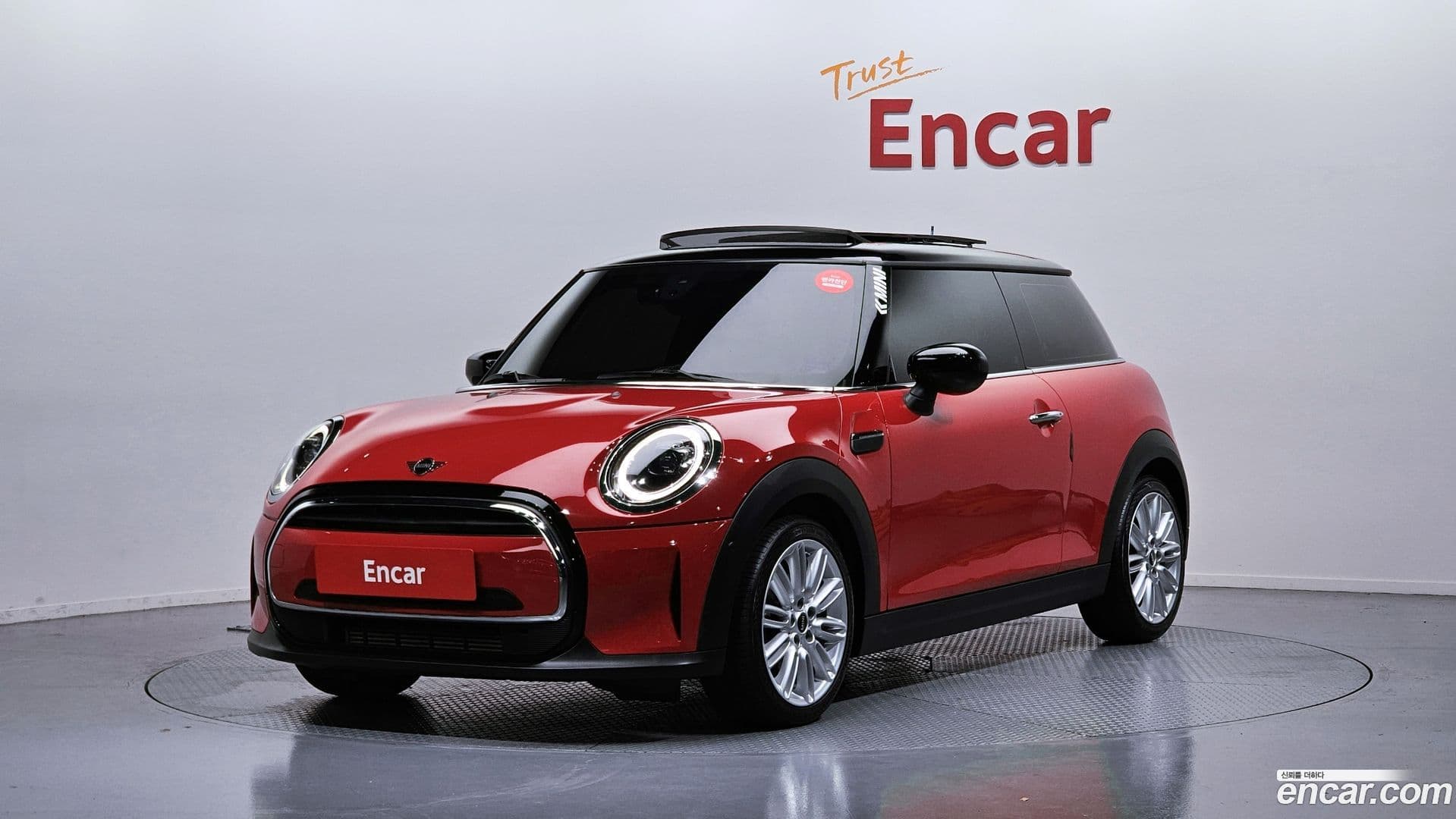 Main__Slider__Photo:Cooper Mini 2022.5-0