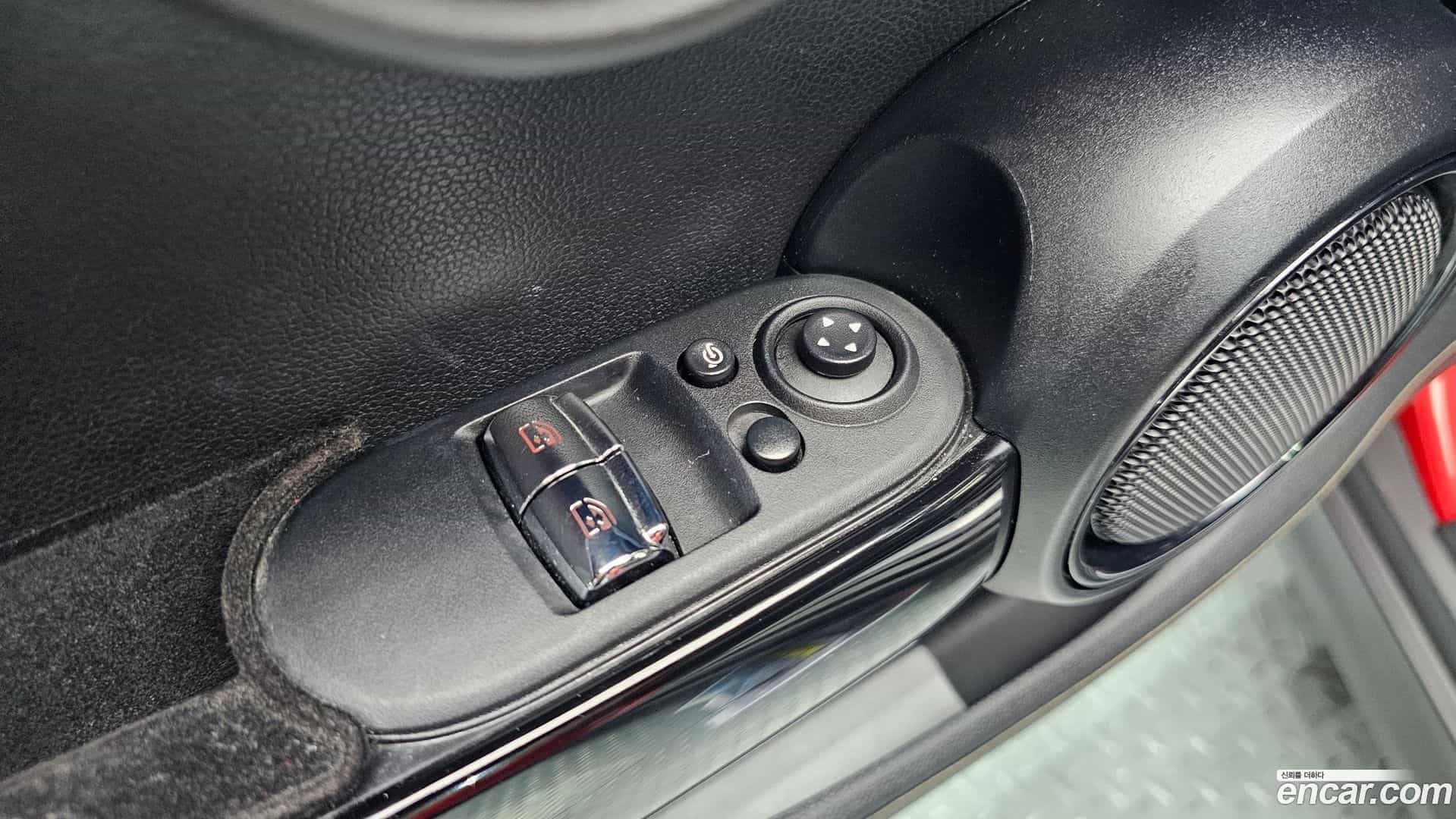 Cooper Mini 2022.5-OPTION-023