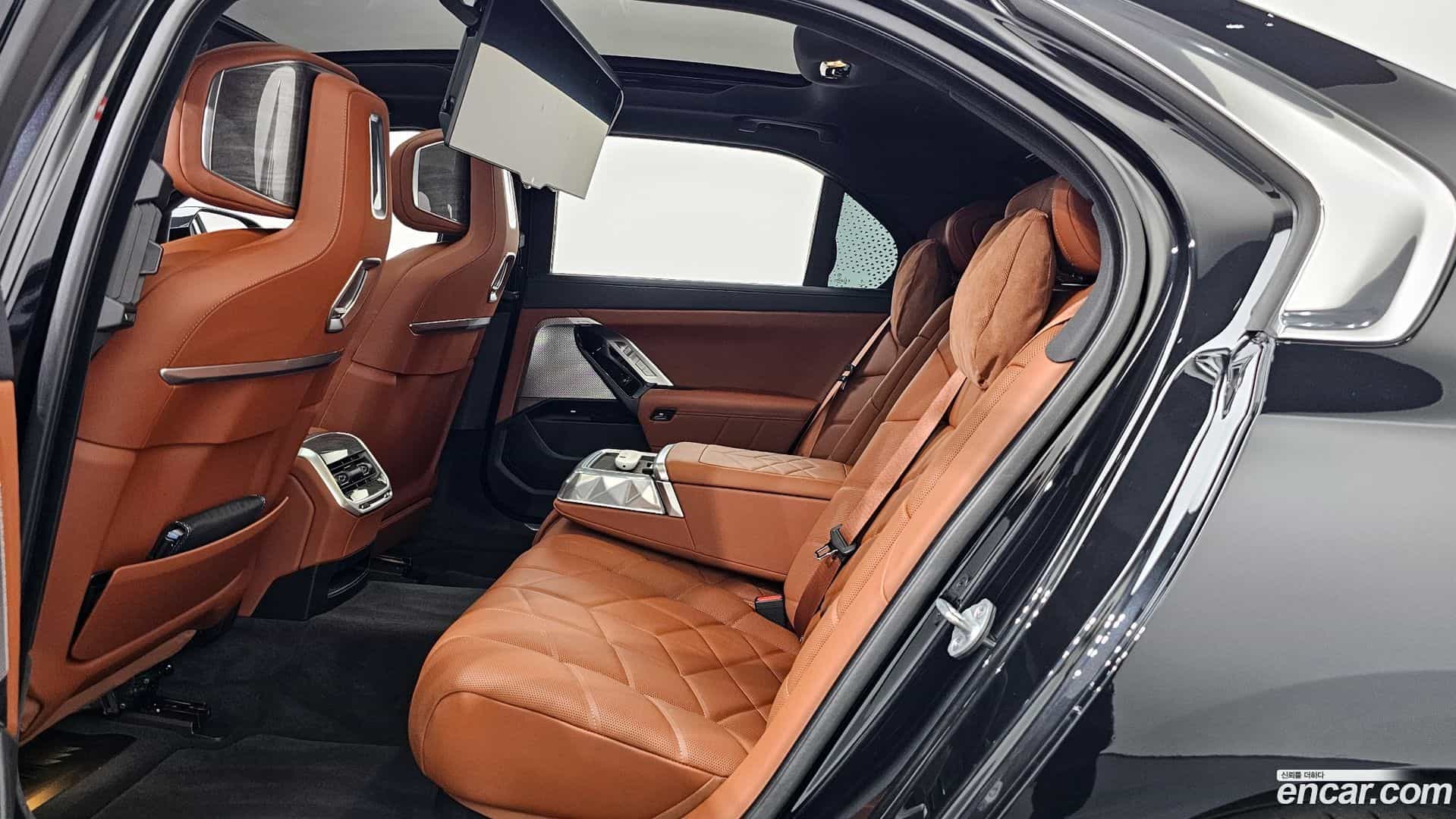 7-Series BMW 2024.6-INNER-036