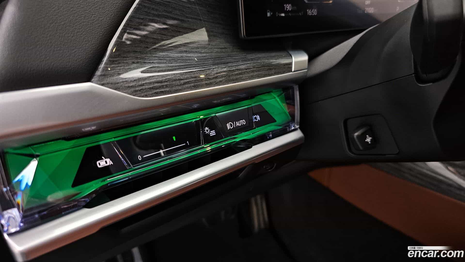 7-Series BMW 2024.6-OPTION-045