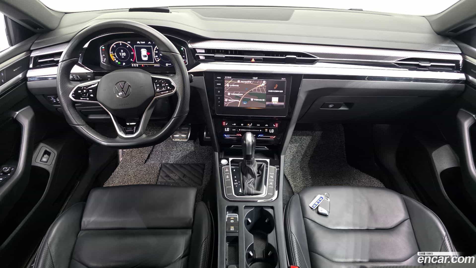Arteon Volkswagen 2022.11-INNER-007