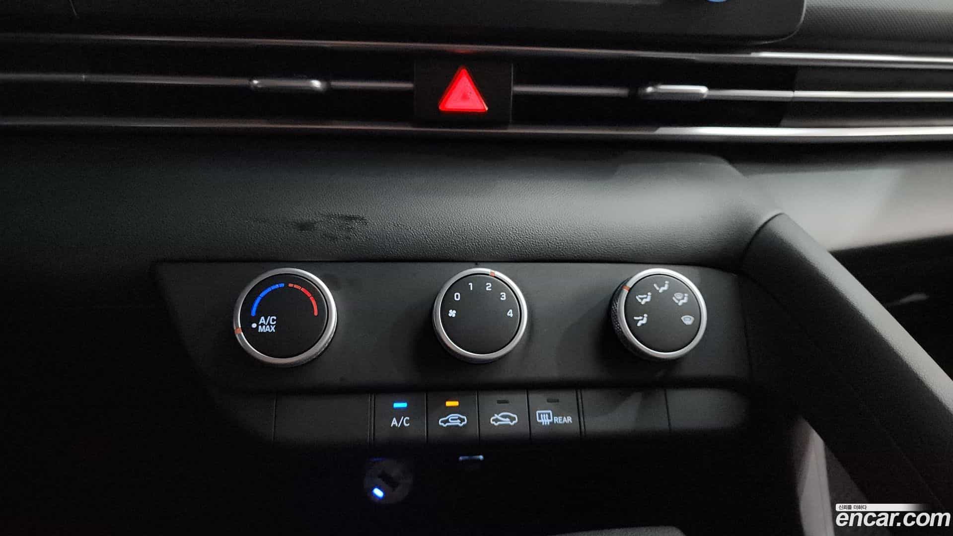 AVANTE Hyundai 2023.8-OPTION-015