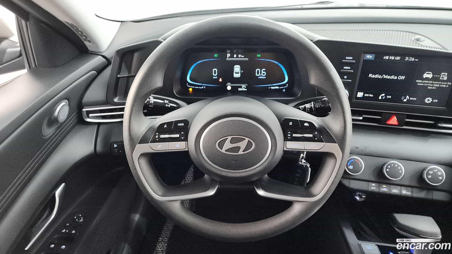 AVANTE Hyundai 2023.8-OPTION-016