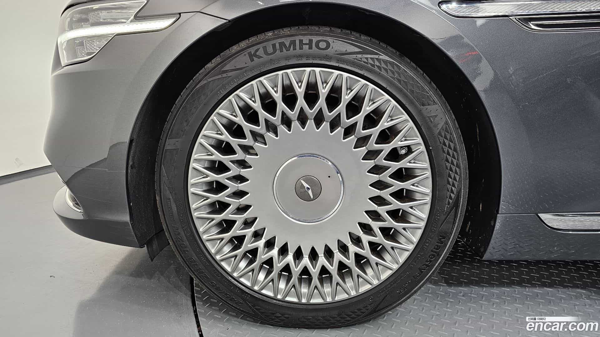 G90 Genesis 2019.3-OUTER-005