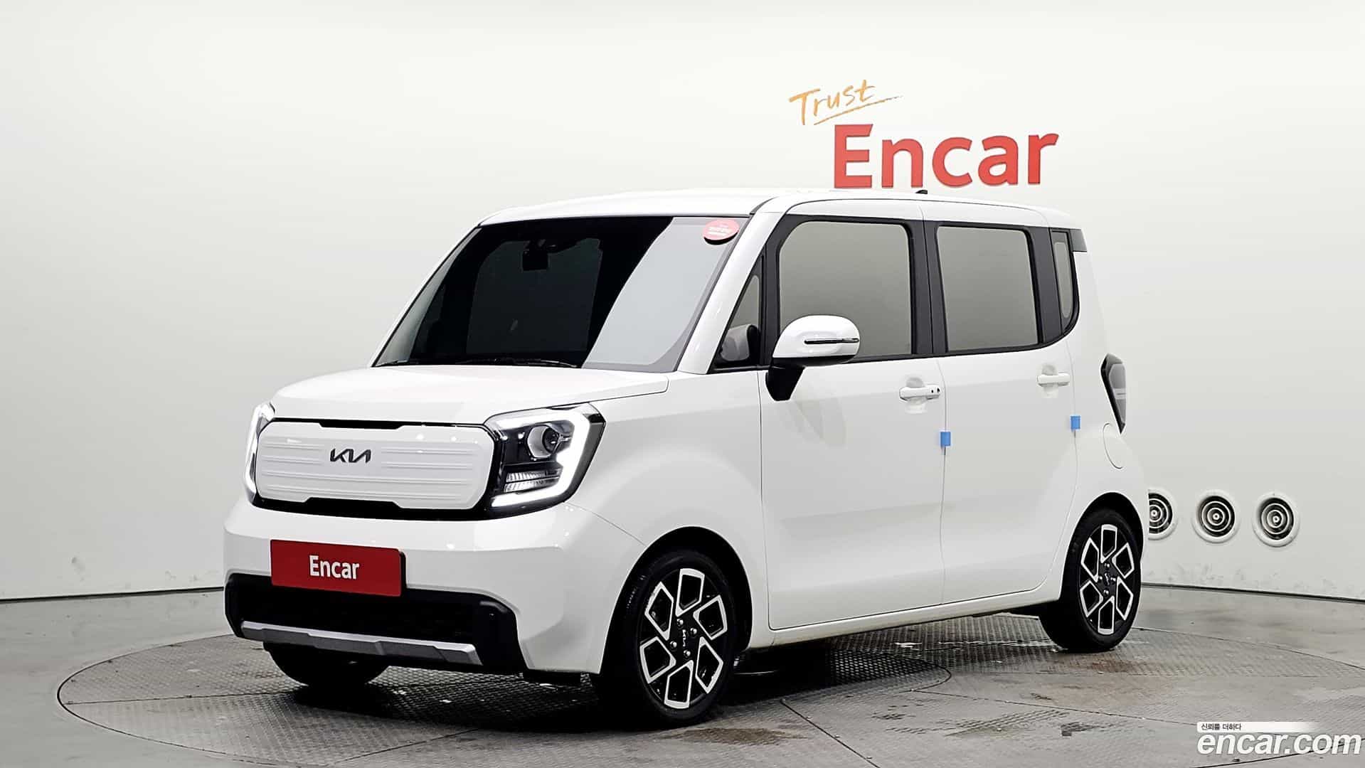 RAY Kia 2022.10-OUTER-001