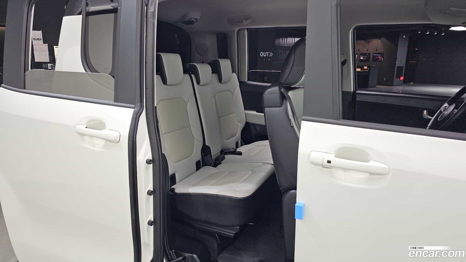 RAY Kia 2022.10-INNER-036