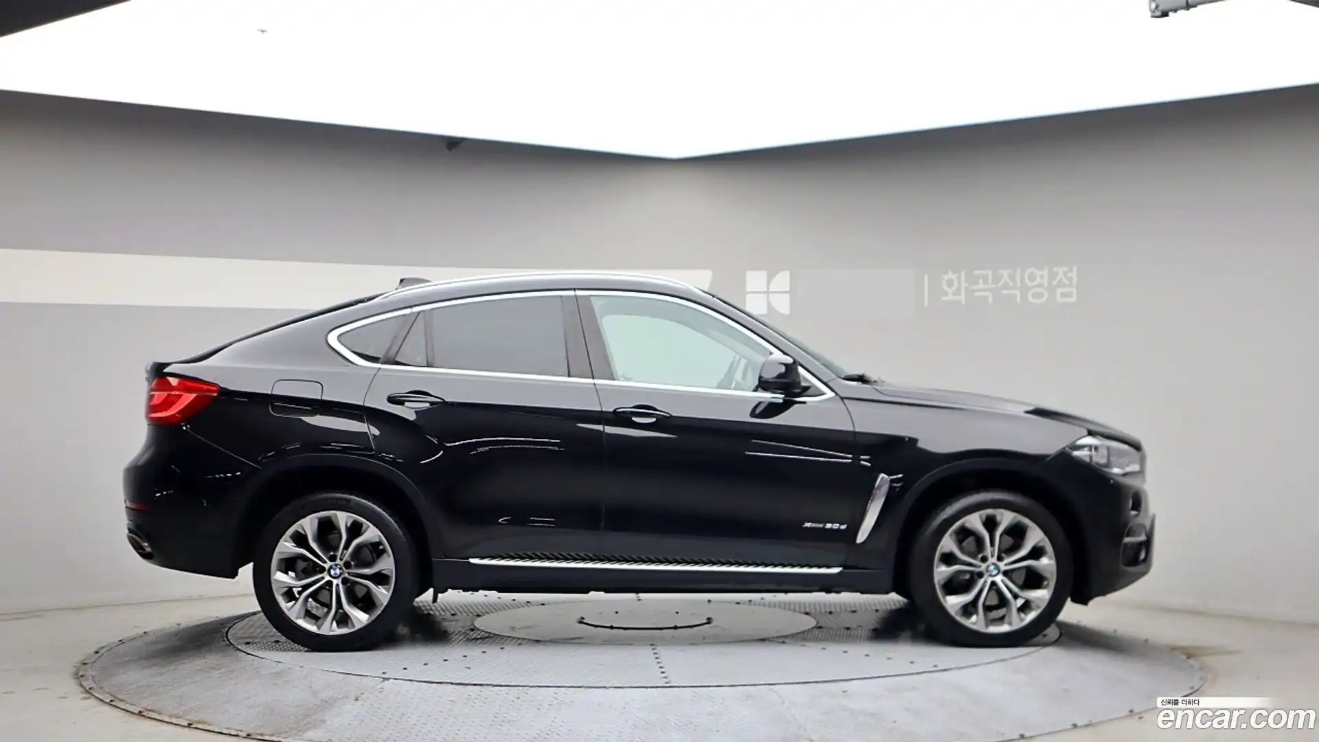 X6 BMW 2018.6-OPTION-023