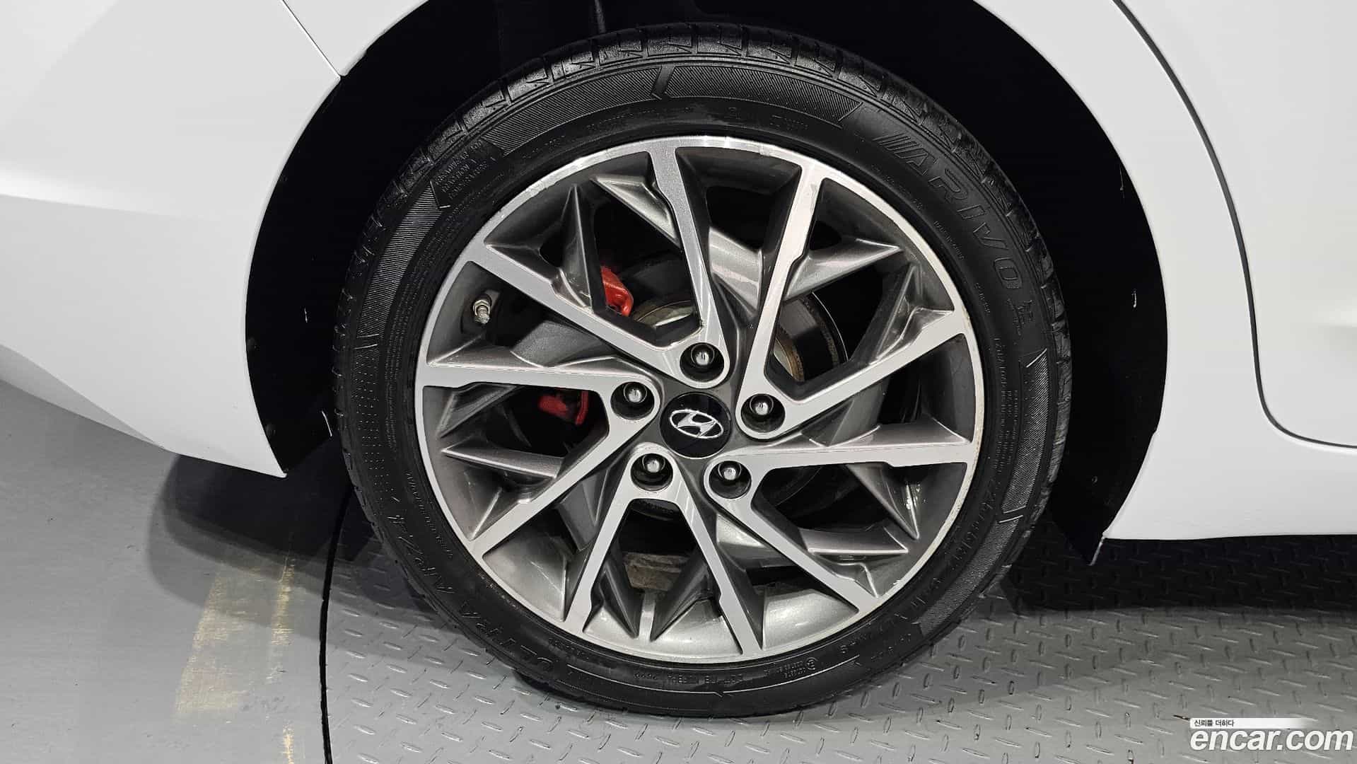 AVANTE Hyundai 2019.10-OUTER-005