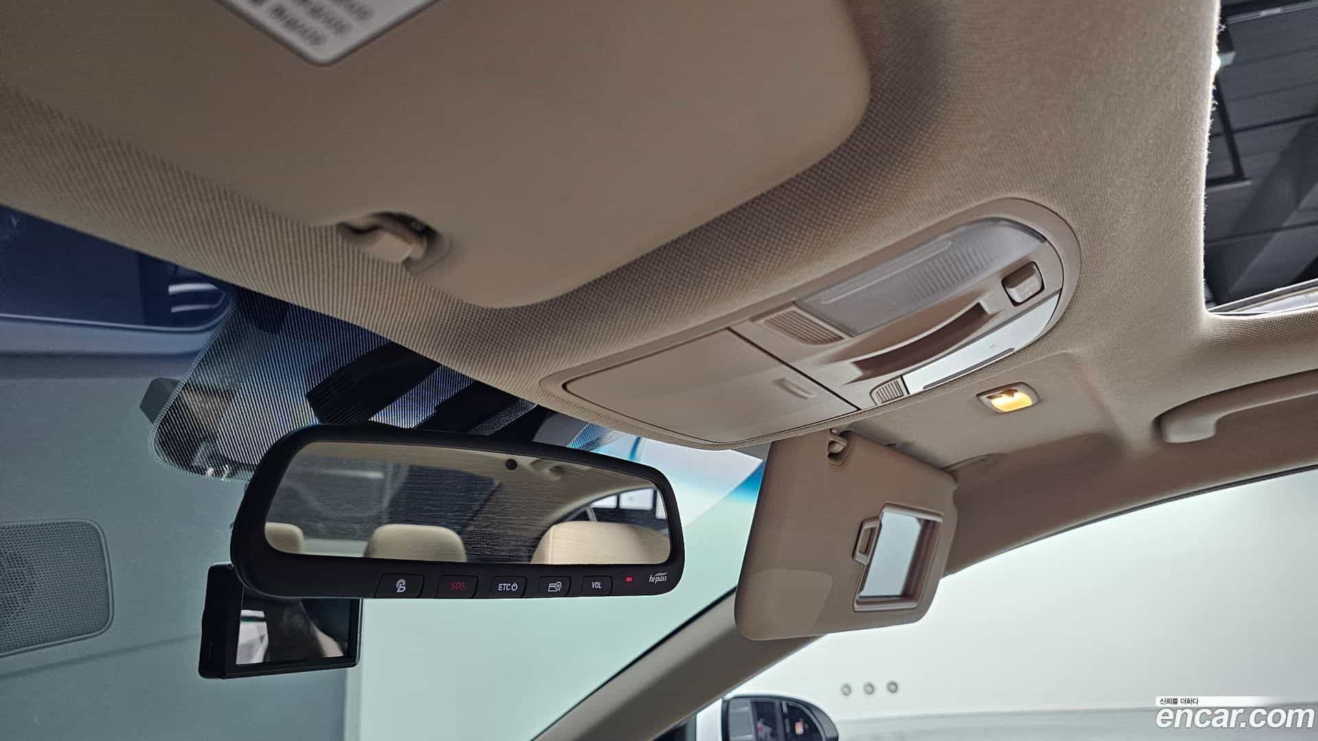 AVANTE Hyundai 2019.10-OPTION-023