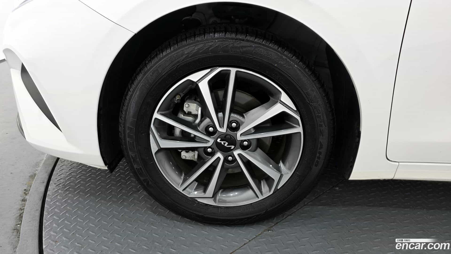 K3 Kia 2023.4-OUTER-005