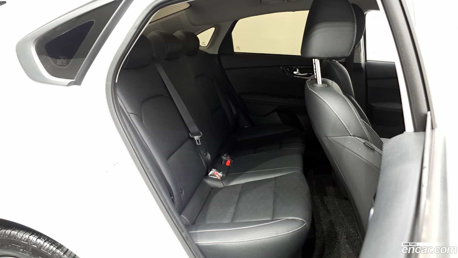 K3 Kia 2023.4-OPTION-015