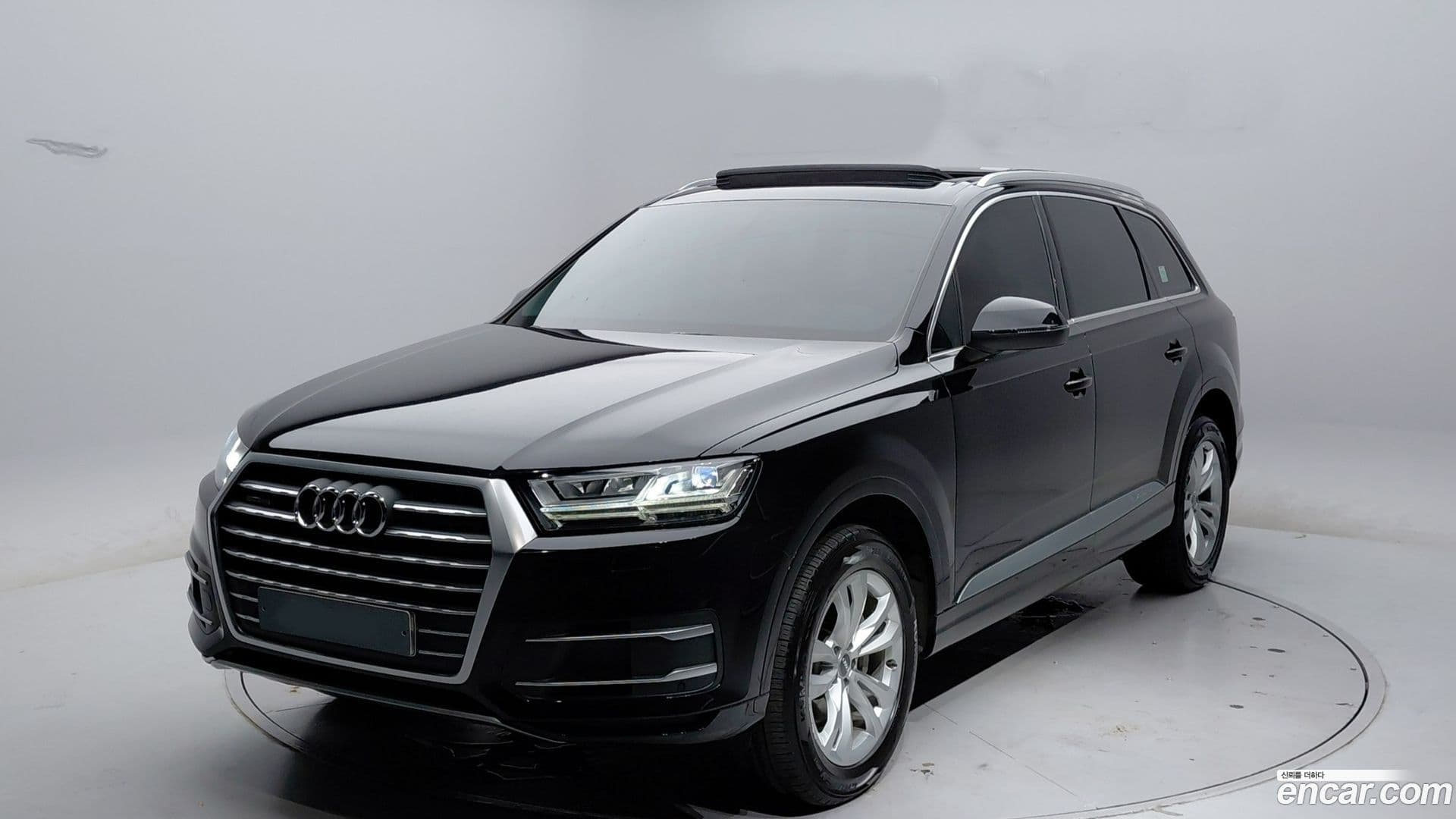 Main__Slider__Photo:Q7 Audi 2019.9-0