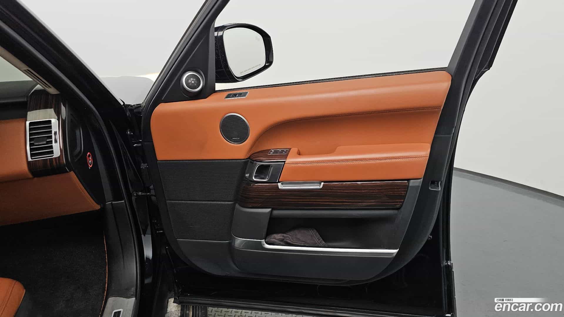 Range Rover Land Rover 2017.2-INNER-034