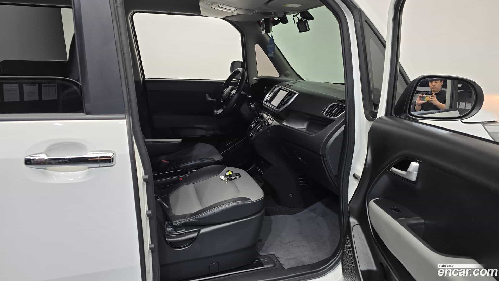 RAY Kia 2022.6-INNER-036