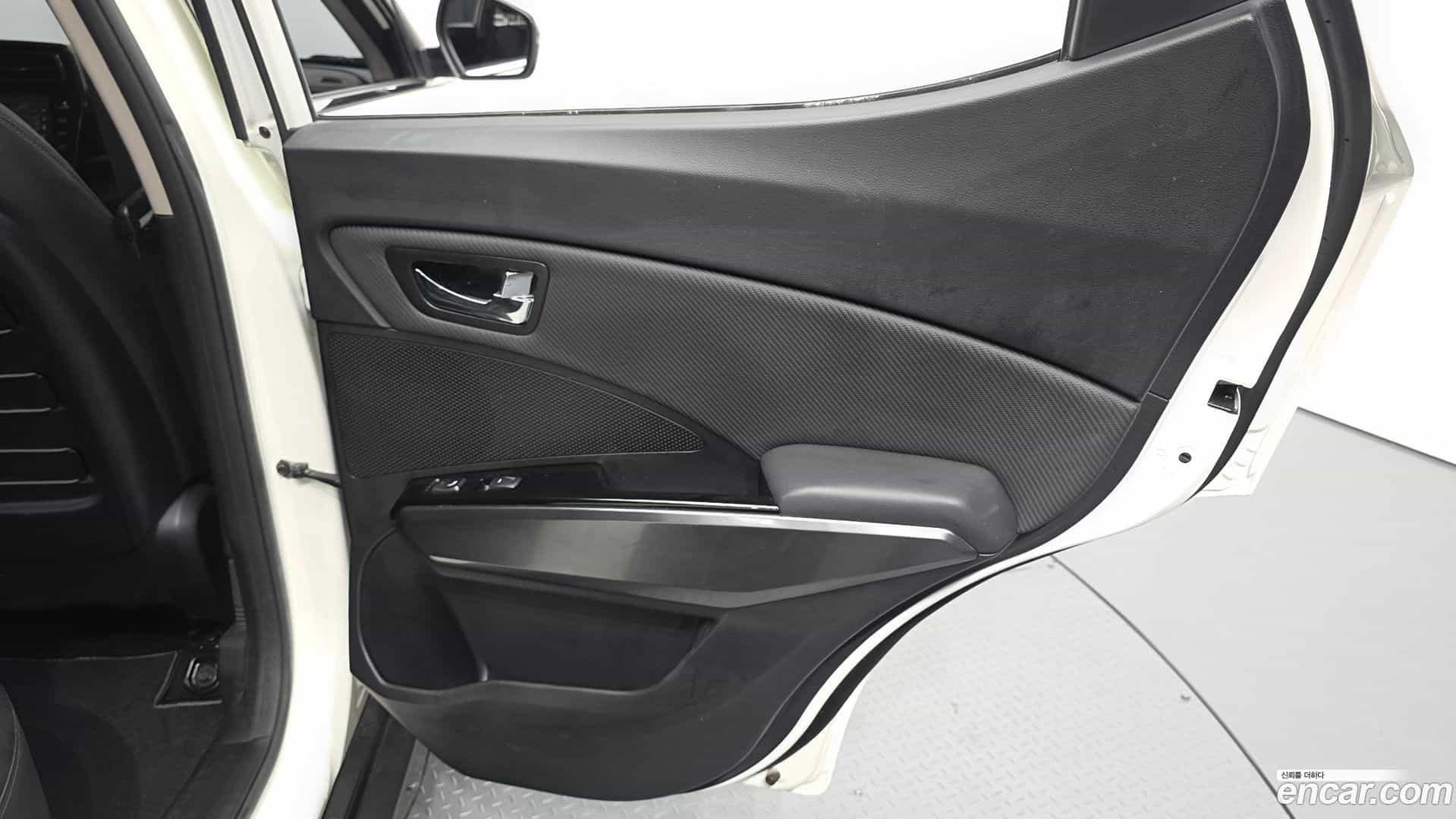 TIBOLI KG Mobility 2021.10-INNER-035